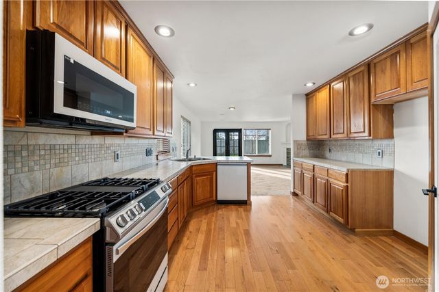 9223 Carys Street SE, Yelm, WA 98597