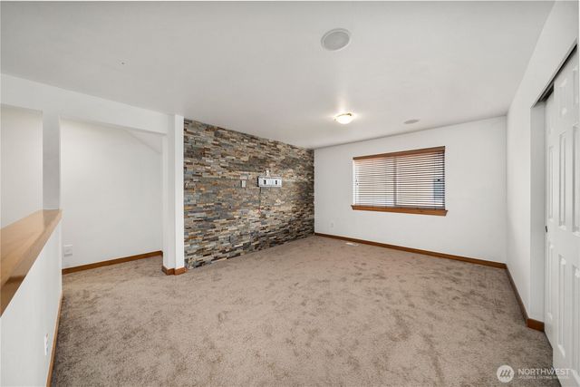 9223 Carys Street SE, Yelm, WA 98597