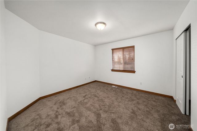 9223 Carys Street SE, Yelm, WA 98597