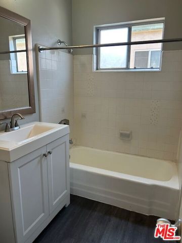 12766 Pacific Avenue 5, Los Angeles, CA 90066