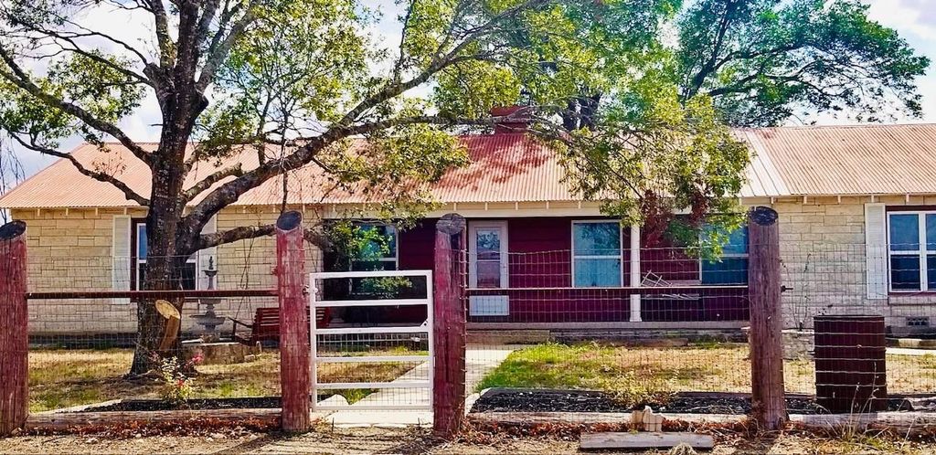 12300 Fm 1105, Bartlett, TX 76511