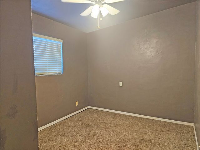 3595 E Warbler Lane, Kingman, AZ 86409