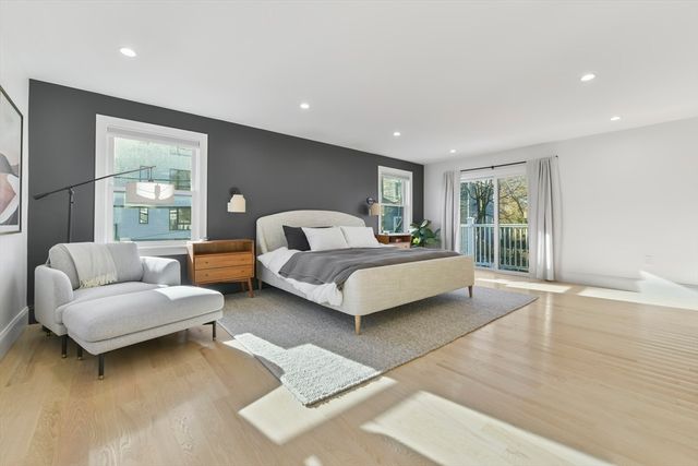 17 Akron St 2, Boston, MA 02119