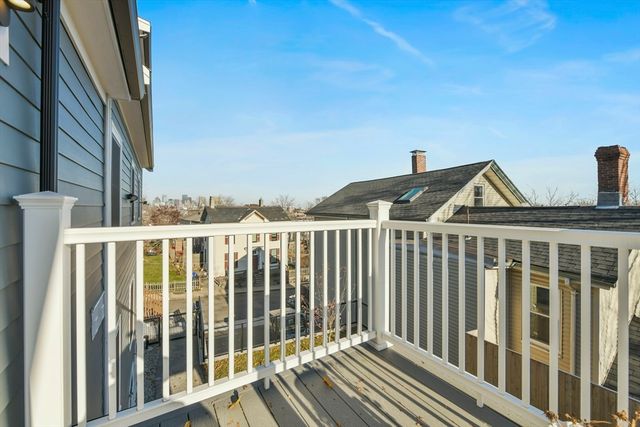 17 Akron St 2, Boston, MA 02119