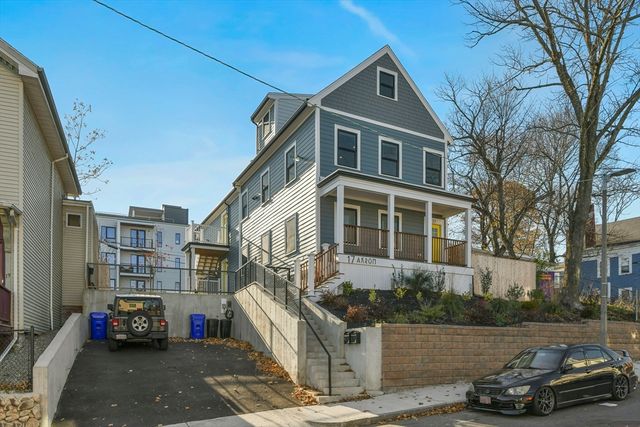 17 Akron St 2, Boston, MA 02119