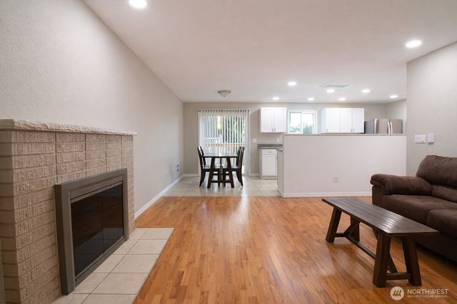 20103 8th Avenue S, Des Moines, WA 98198