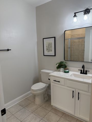 3640 Shady Forest Dr, Murfreesboro, TN 37128