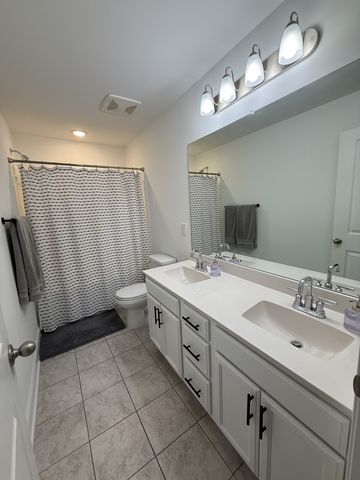 3640 Shady Forest Dr, Murfreesboro, TN 37128