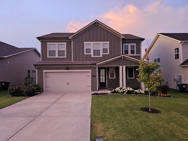 3640 Shady Forest Dr, Murfreesboro, TN 37128