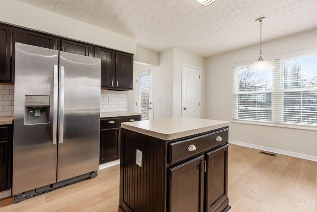 8447 Firstgate Drive, Reynoldsburg, OH 43068