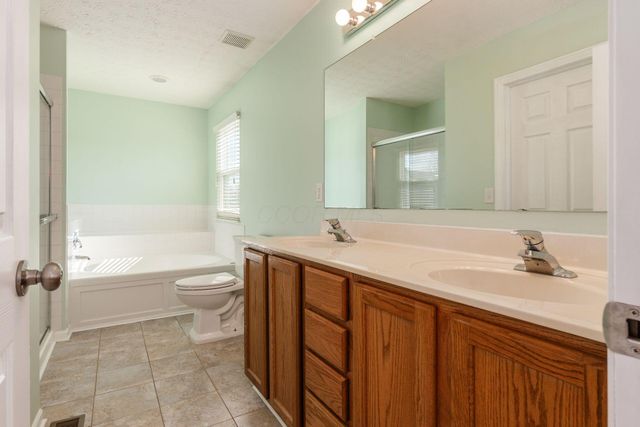 8447 Firstgate Drive, Reynoldsburg, OH 43068