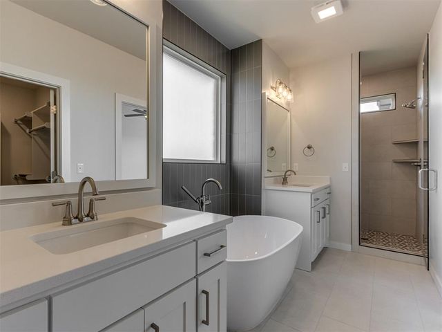 16024 Zamora Lane, Oklahoma City, OK 73170