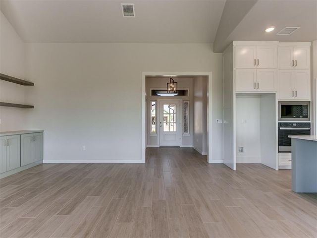 16024 Zamora Lane, Oklahoma City, OK 73170
