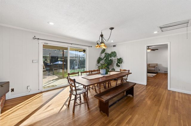 709 E Scott Avenue, Fresno, CA 93710