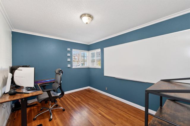 709 E Scott Avenue, Fresno, CA 93710