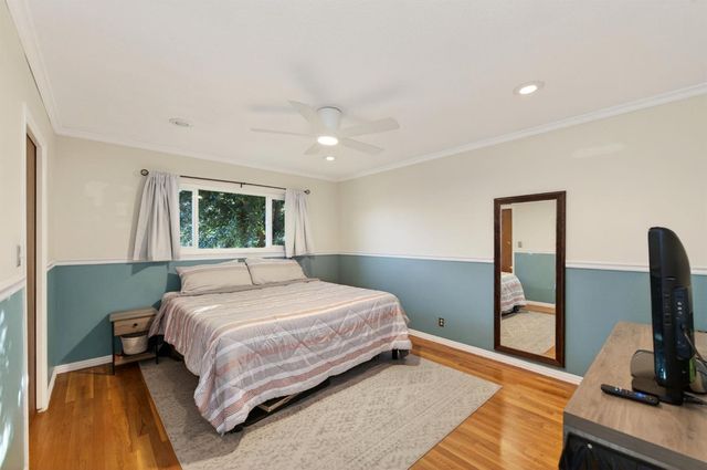 709 E Scott Avenue, Fresno, CA 93710