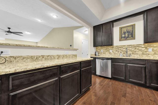 365 Cover Place, Columbus, OH 43235