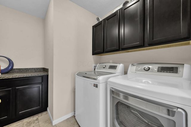 365 Cover Place, Columbus, OH 43235