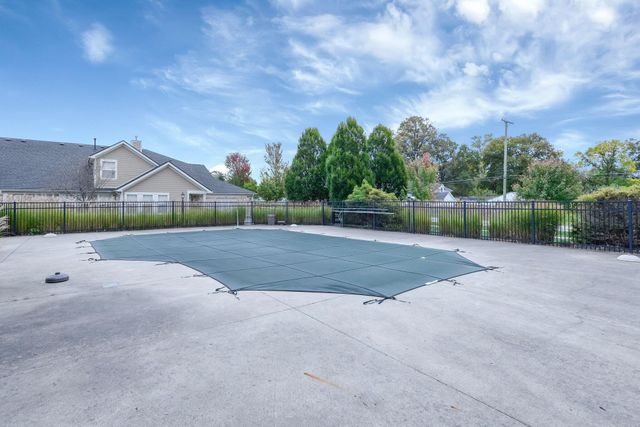 365 Cover Place, Columbus, OH 43235