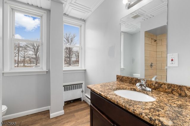 152 South Park 2, Elizabeth City, NJ 07206