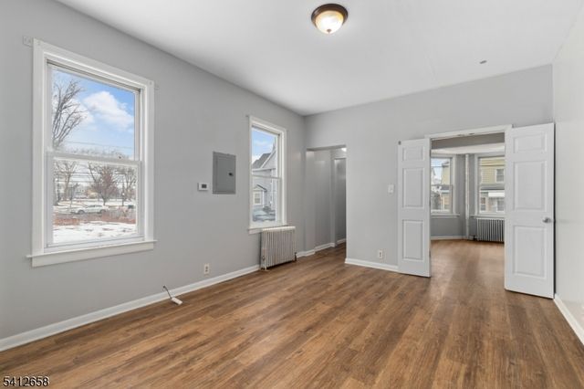 152 South Park 2, Elizabeth City, NJ 07206