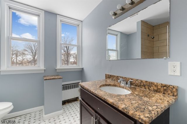 152 South Park 2, Elizabeth City, NJ 07206