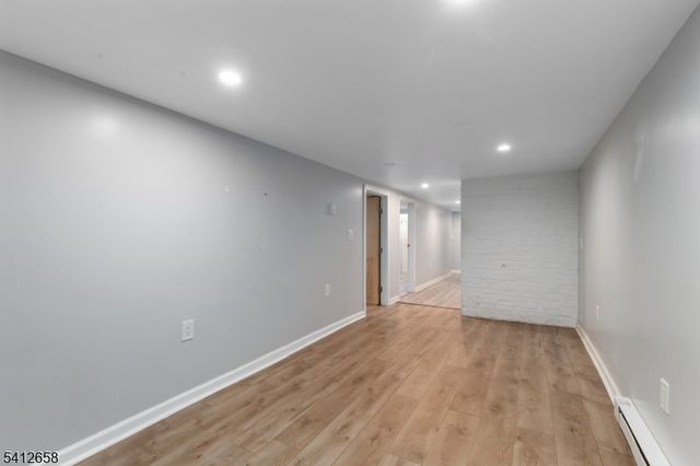 152 South Park 2, Elizabeth City, NJ 07206