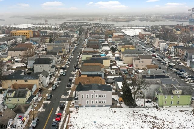 152 South Park 2, Elizabeth City, NJ 07206