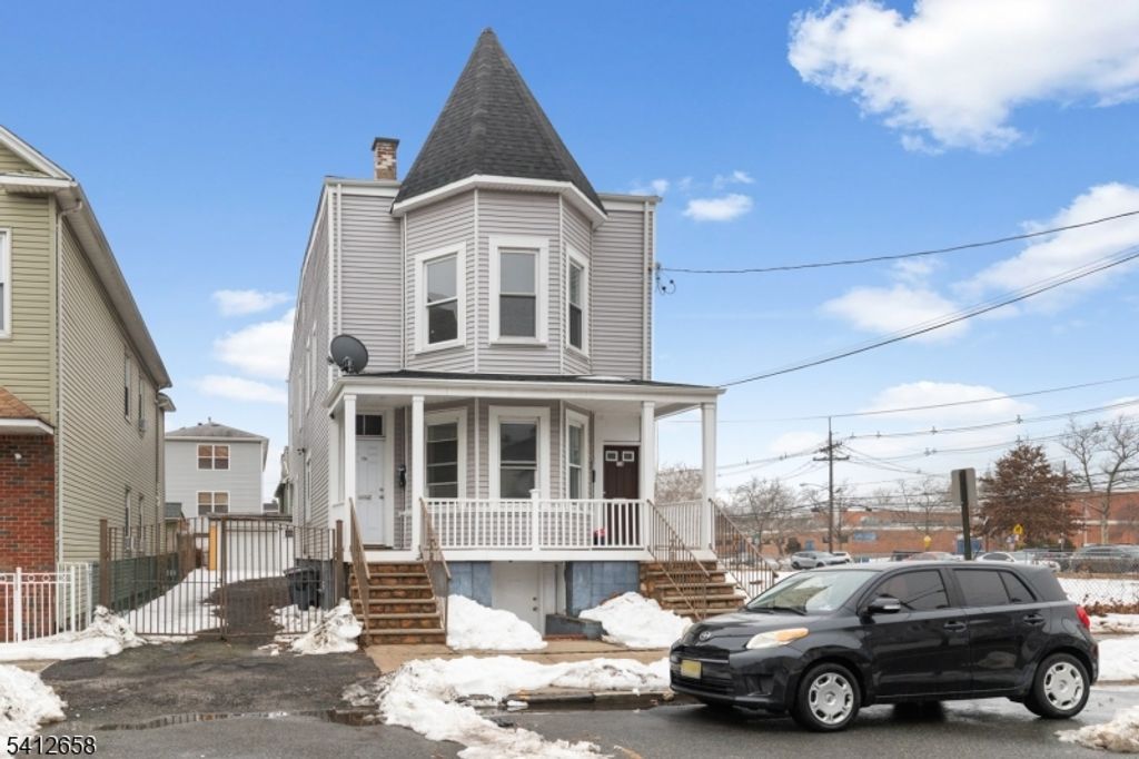 152 South Park 2, Elizabeth City, NJ 07206