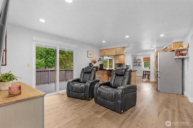 10414 SW 110th Street, Vashon, WA 98070