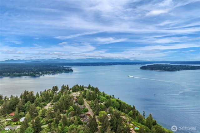 10414 SW 110th Street, Vashon, WA 98070