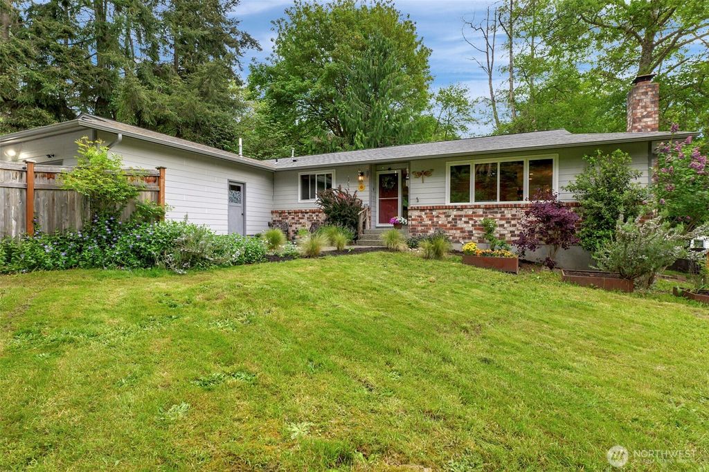 10414 SW 110th Street, Vashon, WA 98070