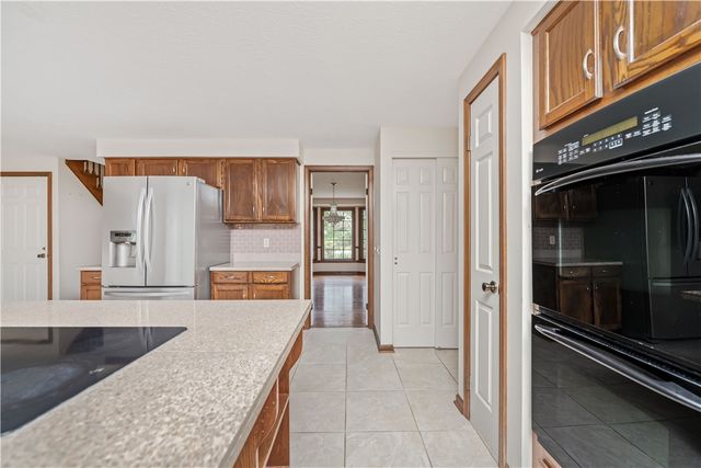 7 Whittlers Ridge, Perinton, NY 14534