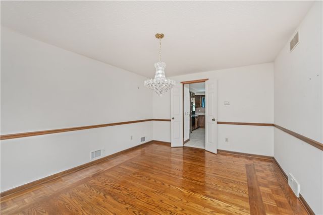7 Whittlers Ridge, Perinton, NY 14534
