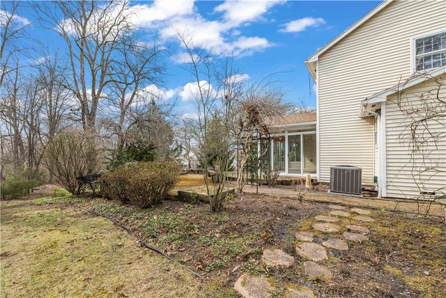 7 Whittlers Ridge, Perinton, NY 14534