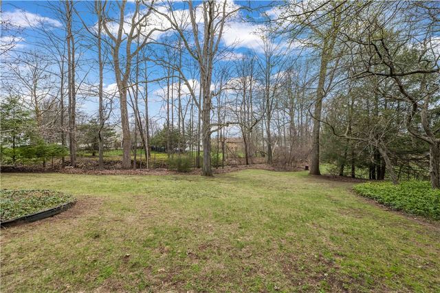 7 Whittlers Ridge, Perinton, NY 14534