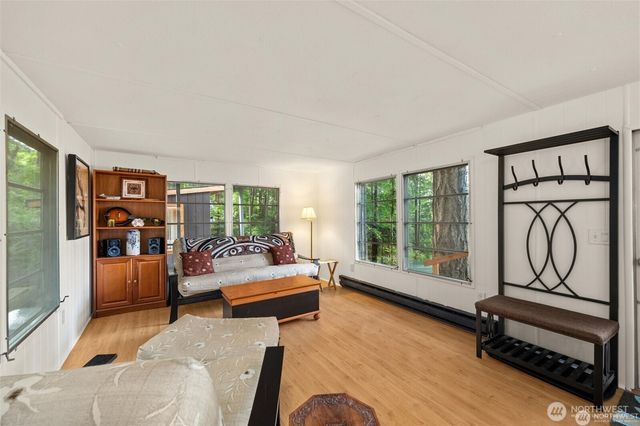 1059 Island Drive, Lummi Island, WA 98262