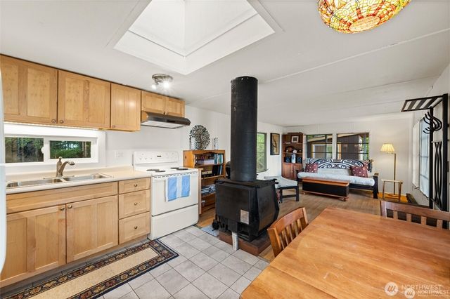 1059 Island Drive, Lummi Island, WA 98262