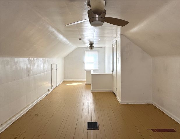 2116 Mcminn St, Aliquippa, PA 15001