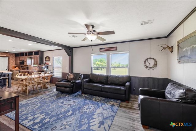 4516 Fm 1090, Port Lavaca, TX 77979