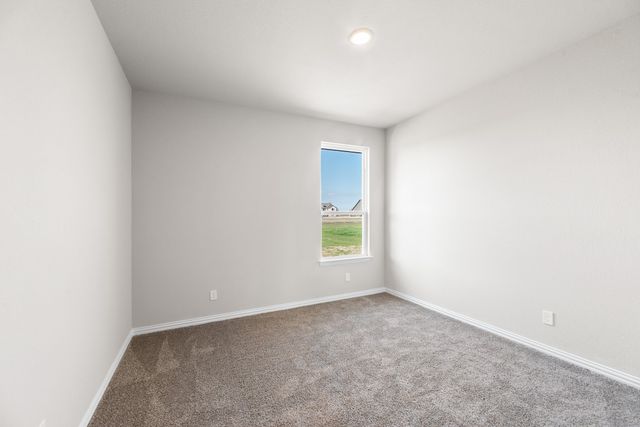 3112 White Oak Road, Oak Ridge, TX 75161