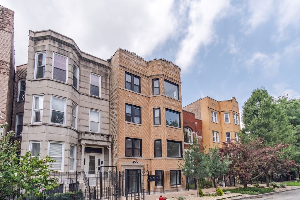 1330 N Artesian Avenue, Chicago, IL 60622 — photo 2