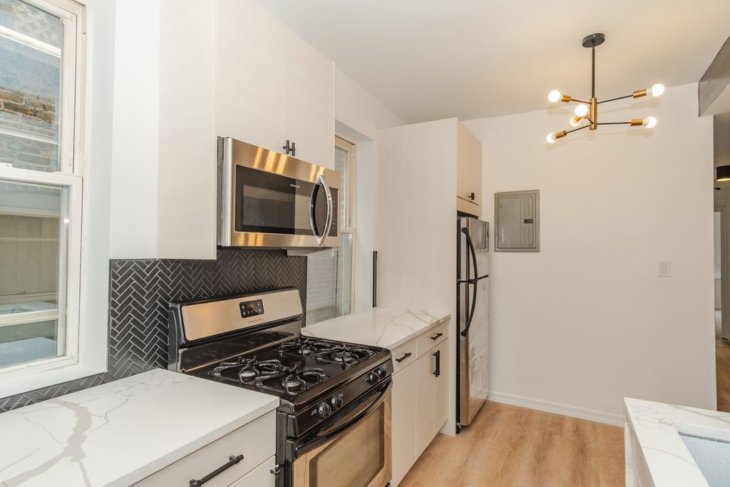 1330 N Artesian Avenue, Chicago, IL 60622 — photo 4