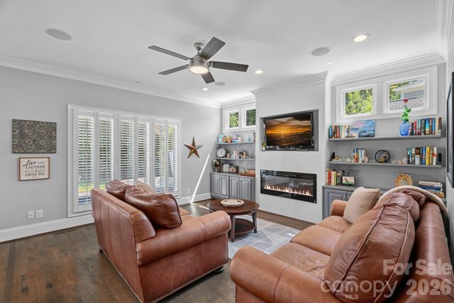 18525 Rollingdale Lane, Davidson, NC 28036