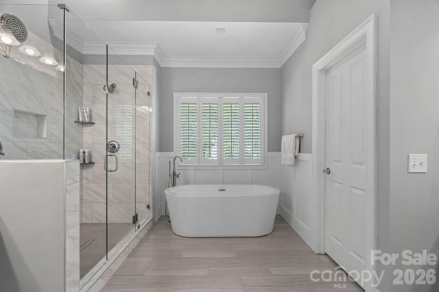 18525 Rollingdale Lane, Davidson, NC 28036