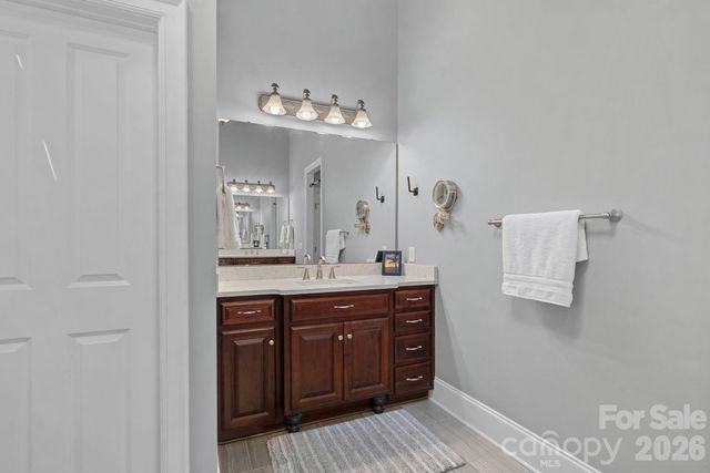 18525 Rollingdale Lane, Davidson, NC 28036