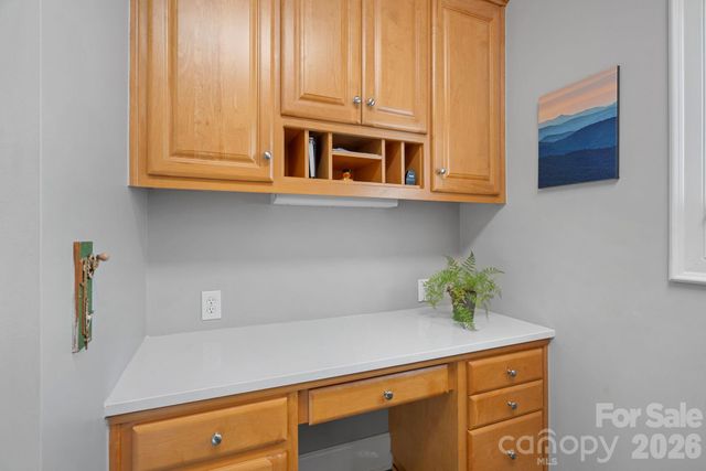 18525 Rollingdale Lane, Davidson, NC 28036