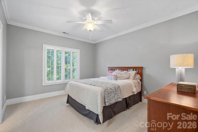 18525 Rollingdale Lane, Davidson, NC 28036