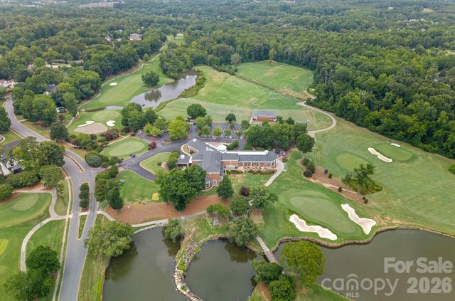18525 Rollingdale Lane, Davidson, NC 28036