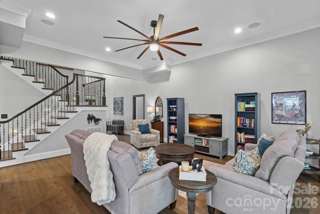 18525 Rollingdale Lane, Davidson, NC 28036